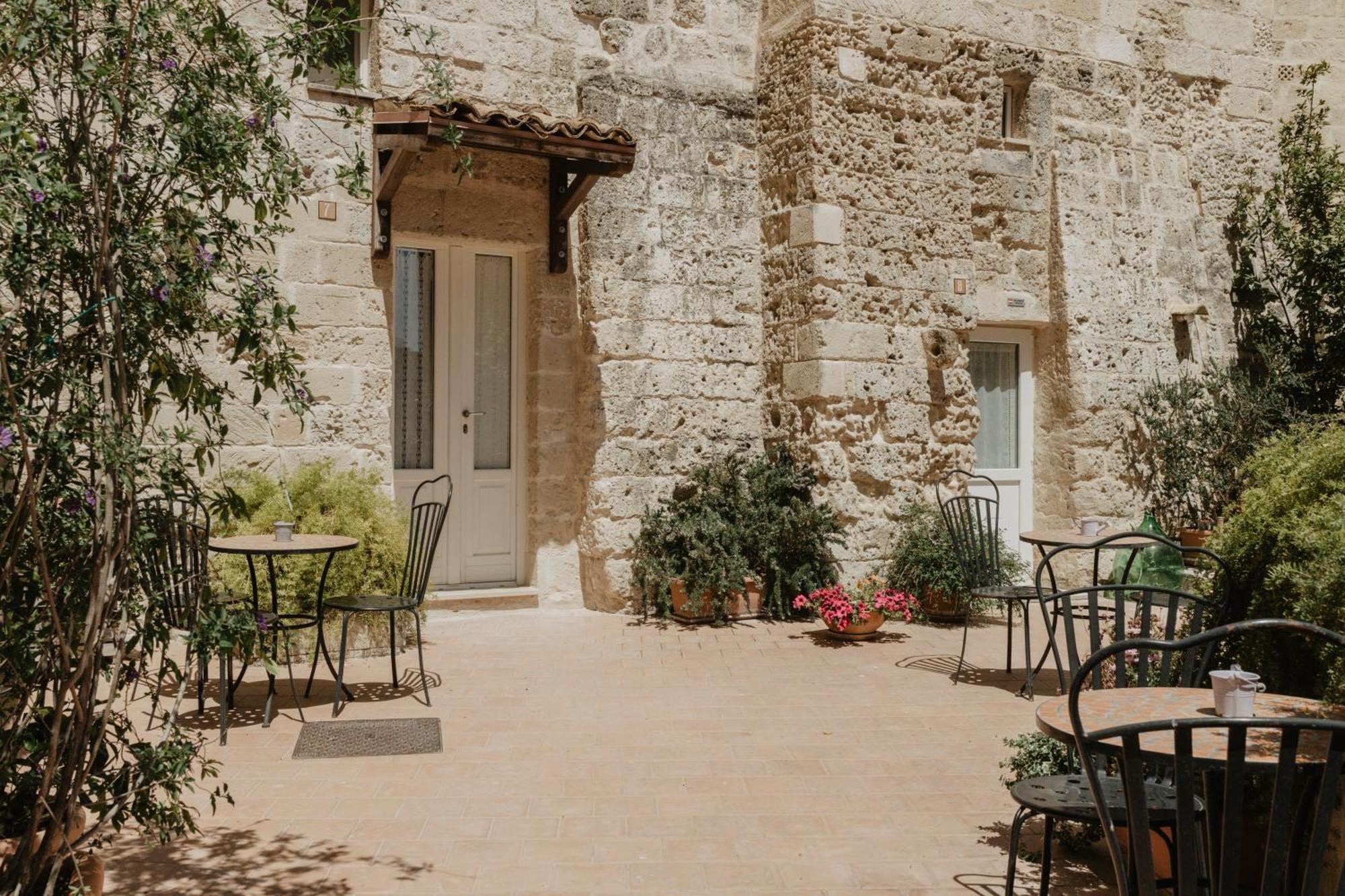 Le Dodici Lune Matera Extérieur photo
