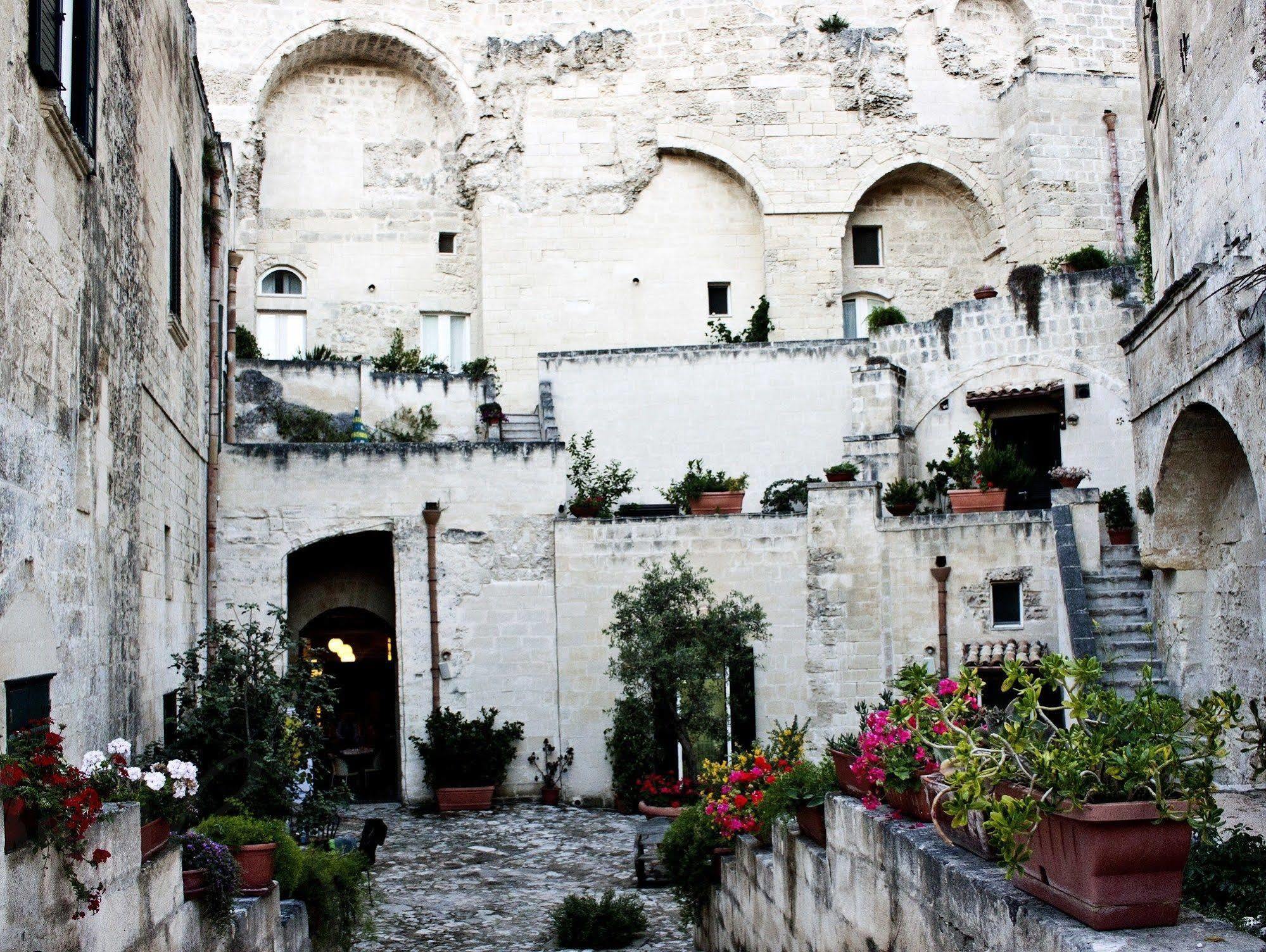 Le Dodici Lune Matera Extérieur photo